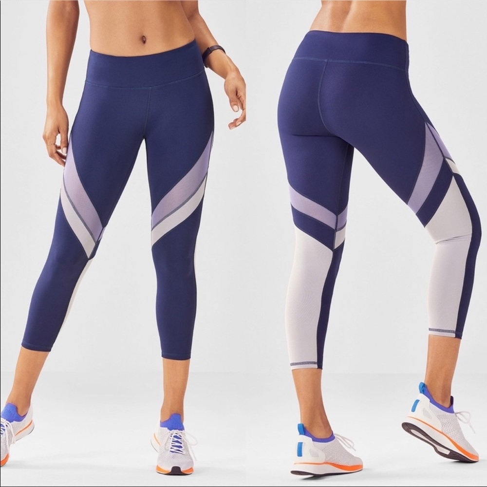 FABLETICS Mid-Rise PowerHold Colorblock Capri XS